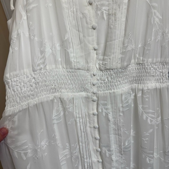 Lulus Time Well Spent White Maxi Dress Sz XL Embroidered Button Front Sleeveless - Picture 6 of 16
